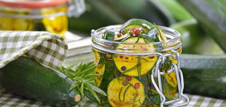 How to preserve zucchini deliciously for the winter: a great appetizer for any occasion