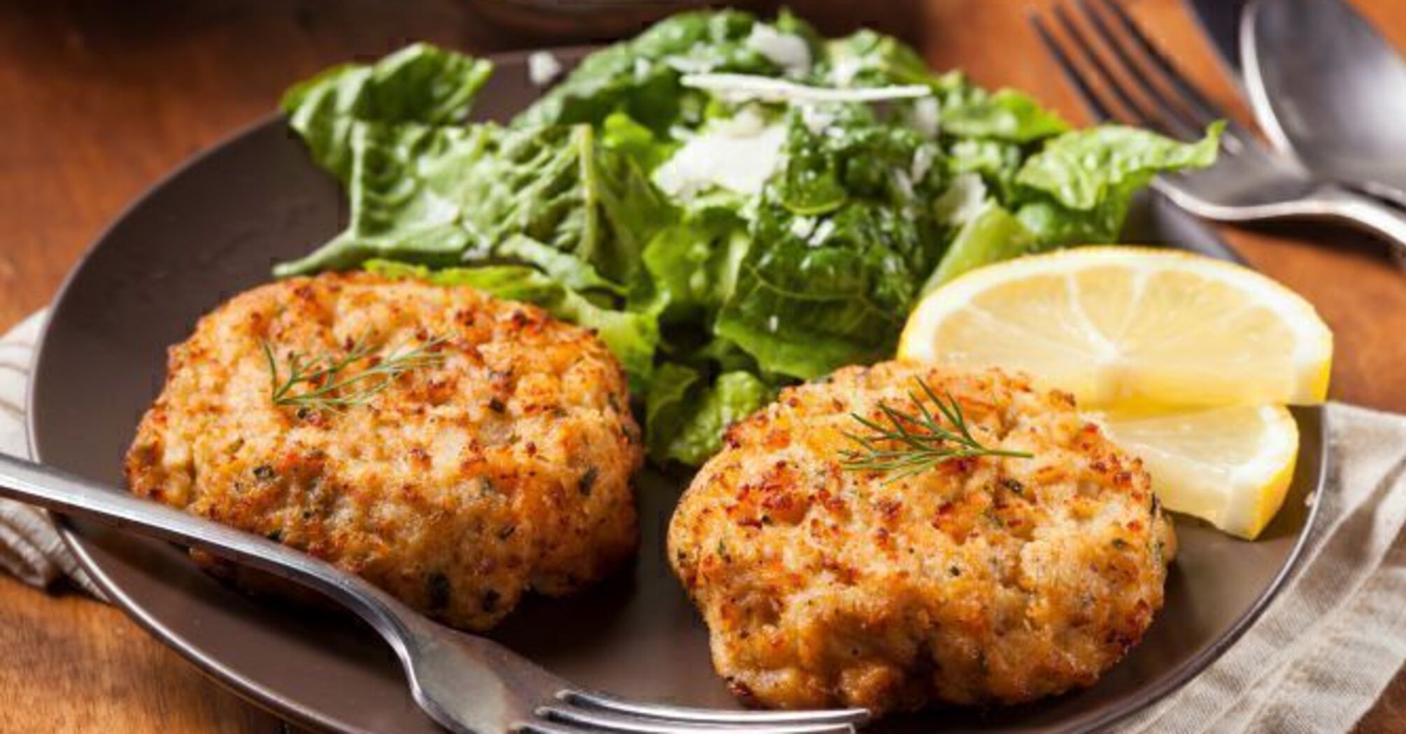 Juicy chicken cutlets for a hearty lunch: just add one special ingredient to the base