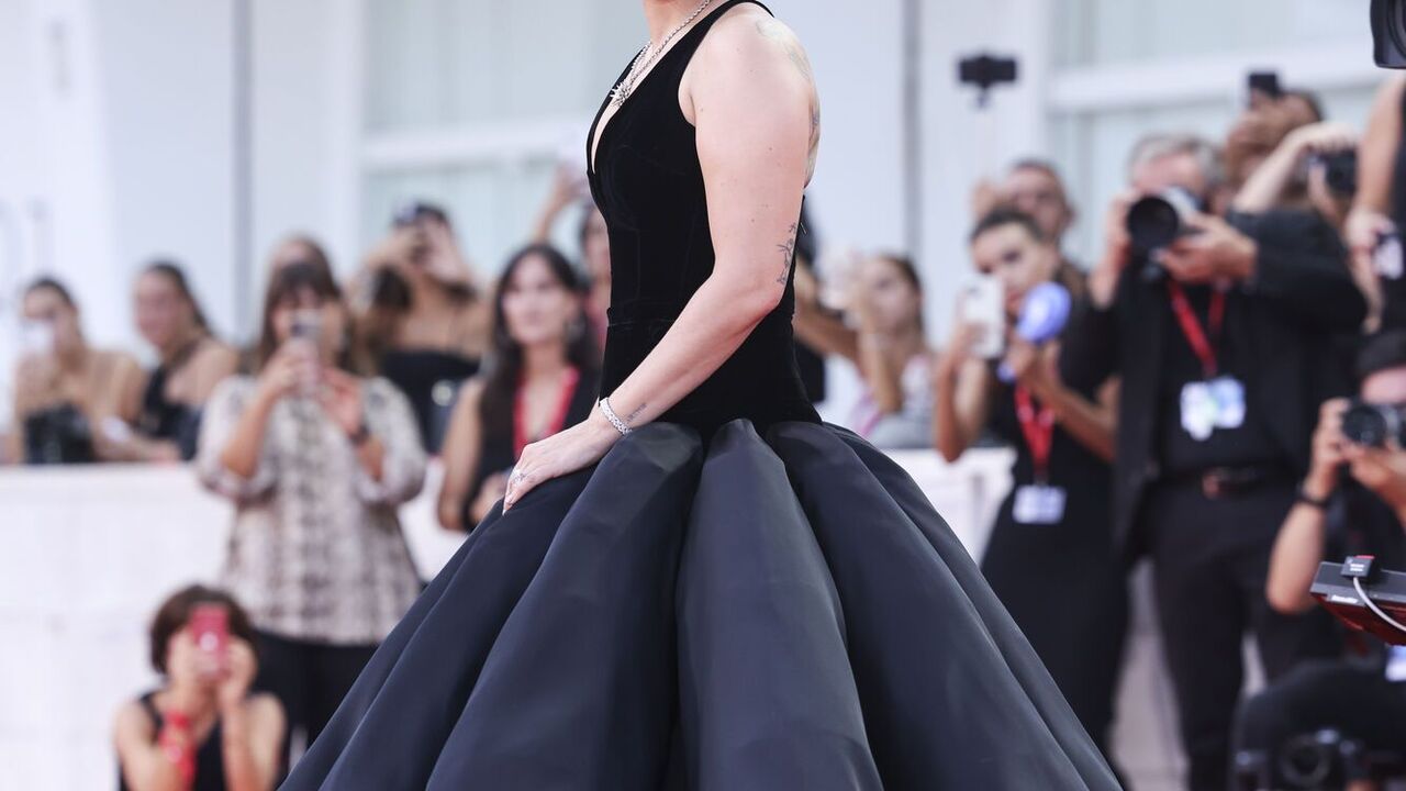 Lady Gaga in a fancy hat outshone all the guests of the Venice Film Festival: how the fantastic image of the "Joker" star looked like. Photo