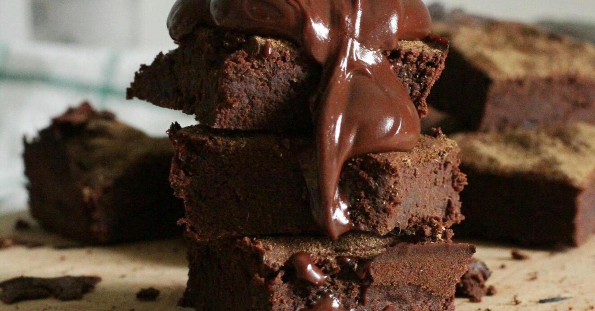 How to make brownies so that they stay fresh for a long time: Jamie Oliver's method