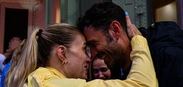 "Unexpectedly" said yes: Harlan announced that she is marrying a foreigner. What her fiancé looks like