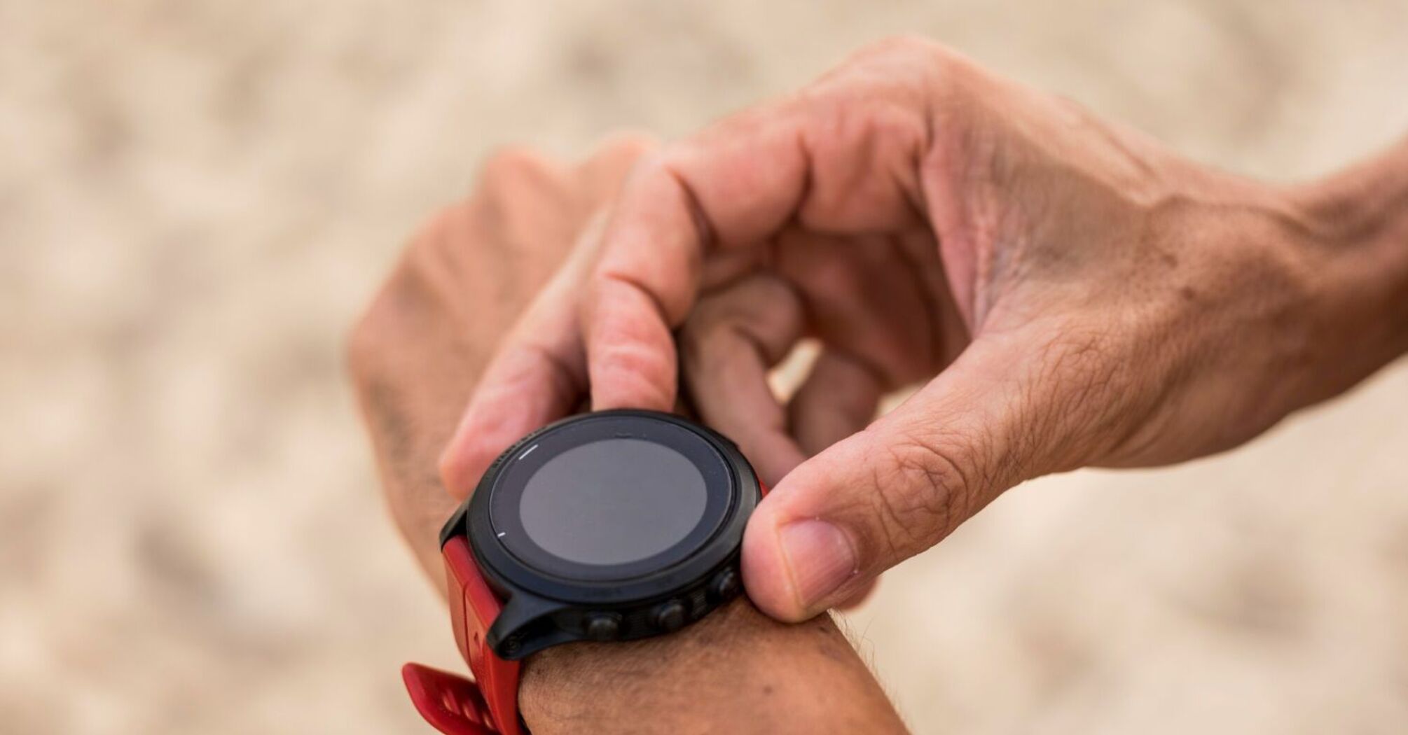 Наручные часы на солнечных батареях: как выбрать и пользоваться