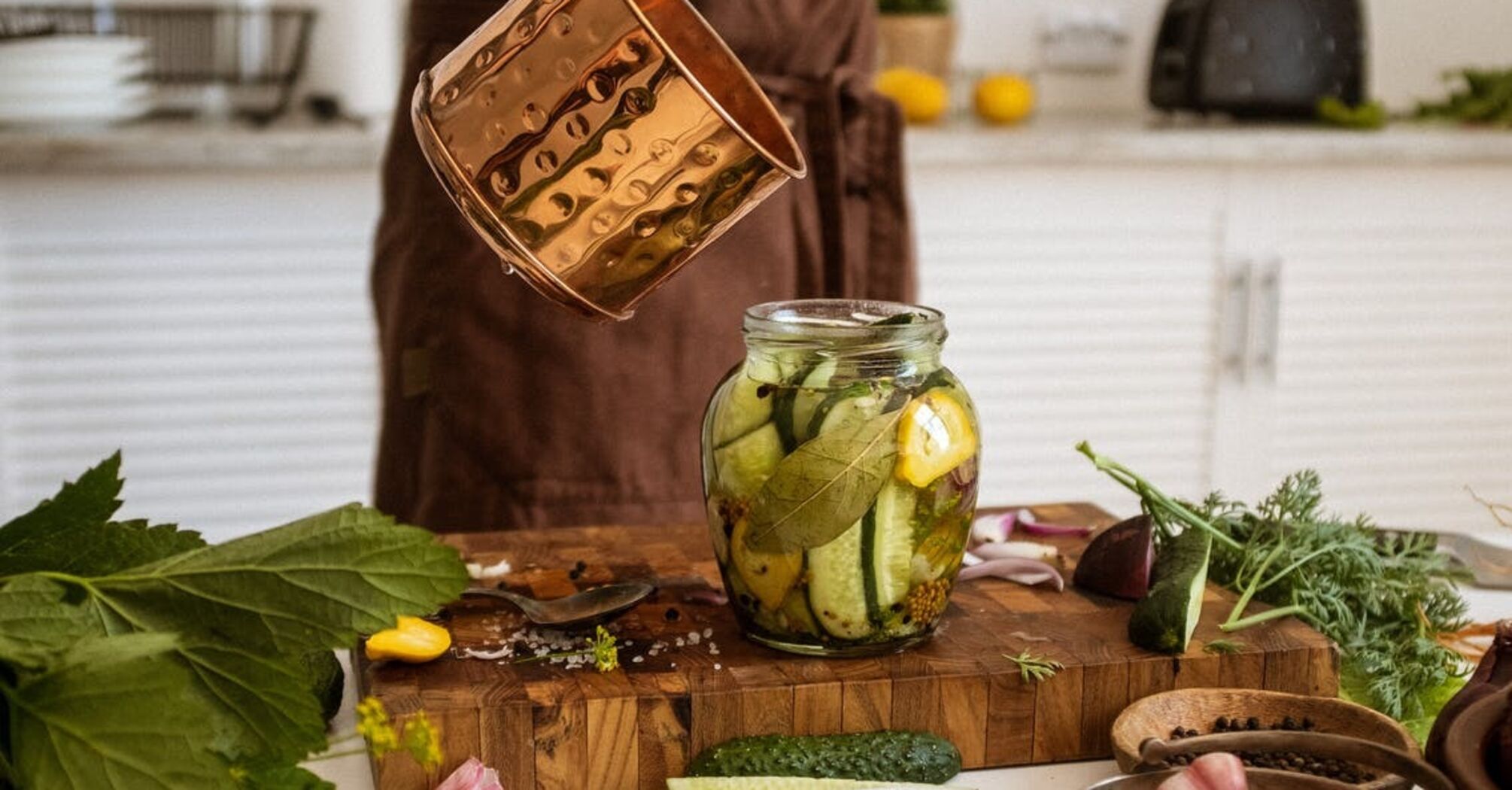 Why white mold forms after pickling cucumbers and how to avoid it