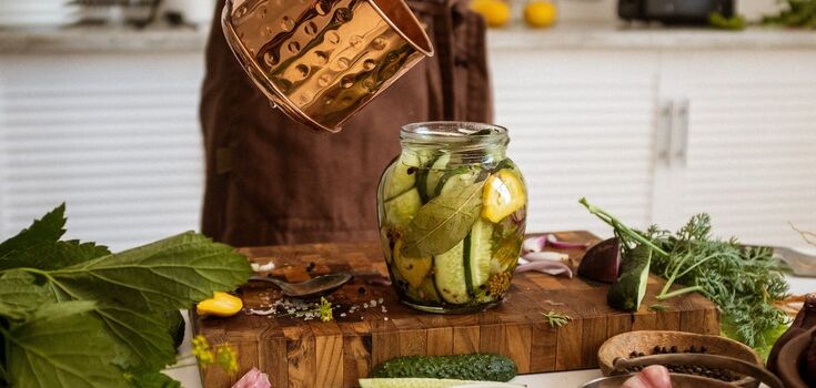 Why white mold forms after pickling cucumbers and how to avoid it