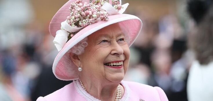King Charles III honored the memory of Elizabeth II and showed her happy photo