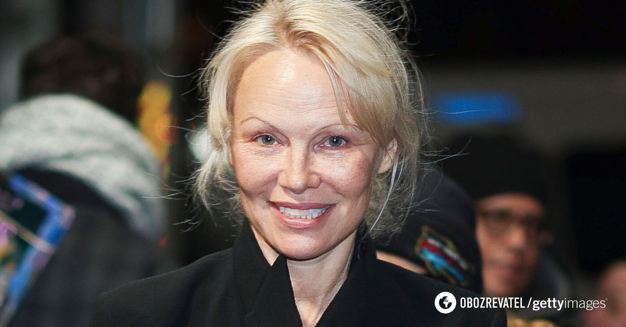 Sprawia, że wygląd jest bardziej elegancki: Pamela Anderson przywróciła trend z lat 80.