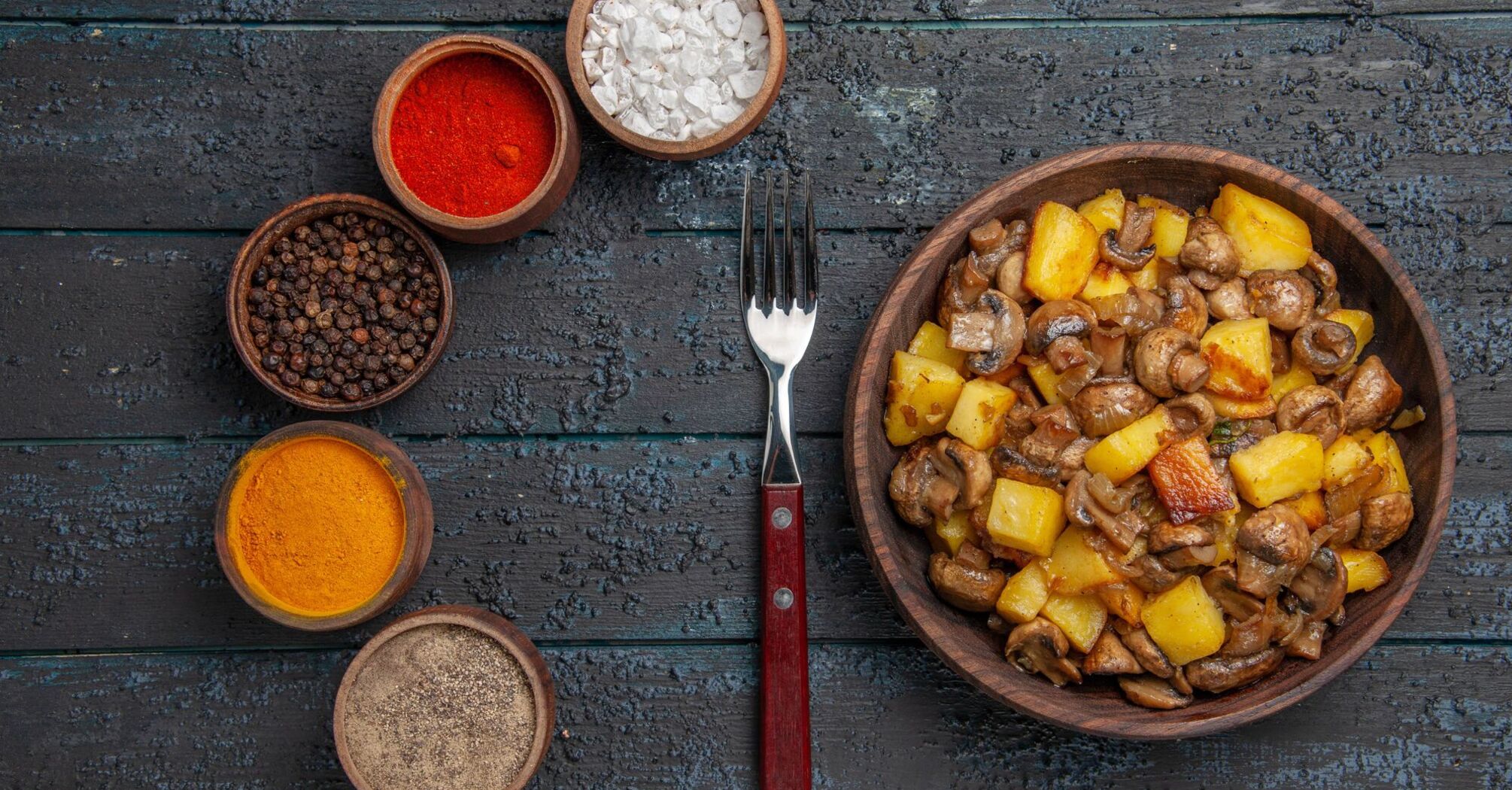 Meat stew with potatoes and beans for dinner: enough for the whole family 