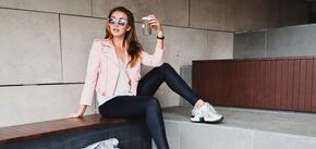 How to wear leggings in 2025: stars showed fashionable options