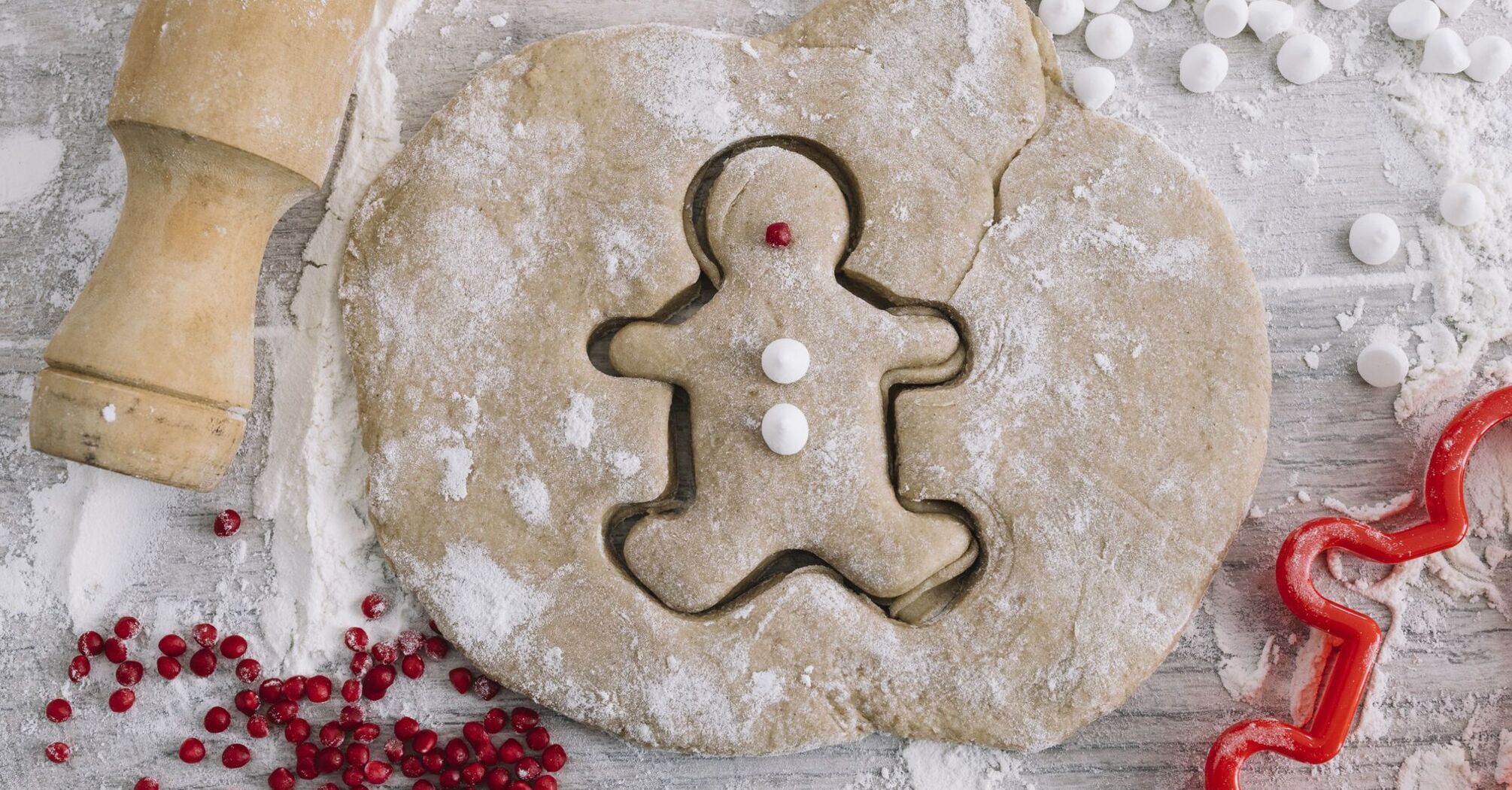 Gingerbread custard dough: what to add to make the pastries irresistible