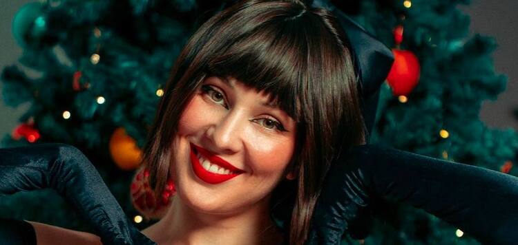 Changed her style and complains about her shape: what Maruv looks like after fleeing Ukraine and giving birth. Photos at the peak of her career and now