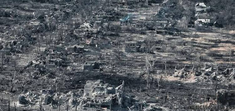 "Total destruction of all living things": the network showed what the occupiers did to Maryinka in Donetsk region. Video