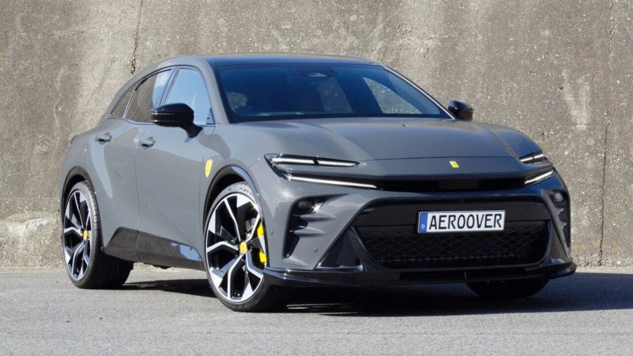 Toyota Crown Sport Aero Over