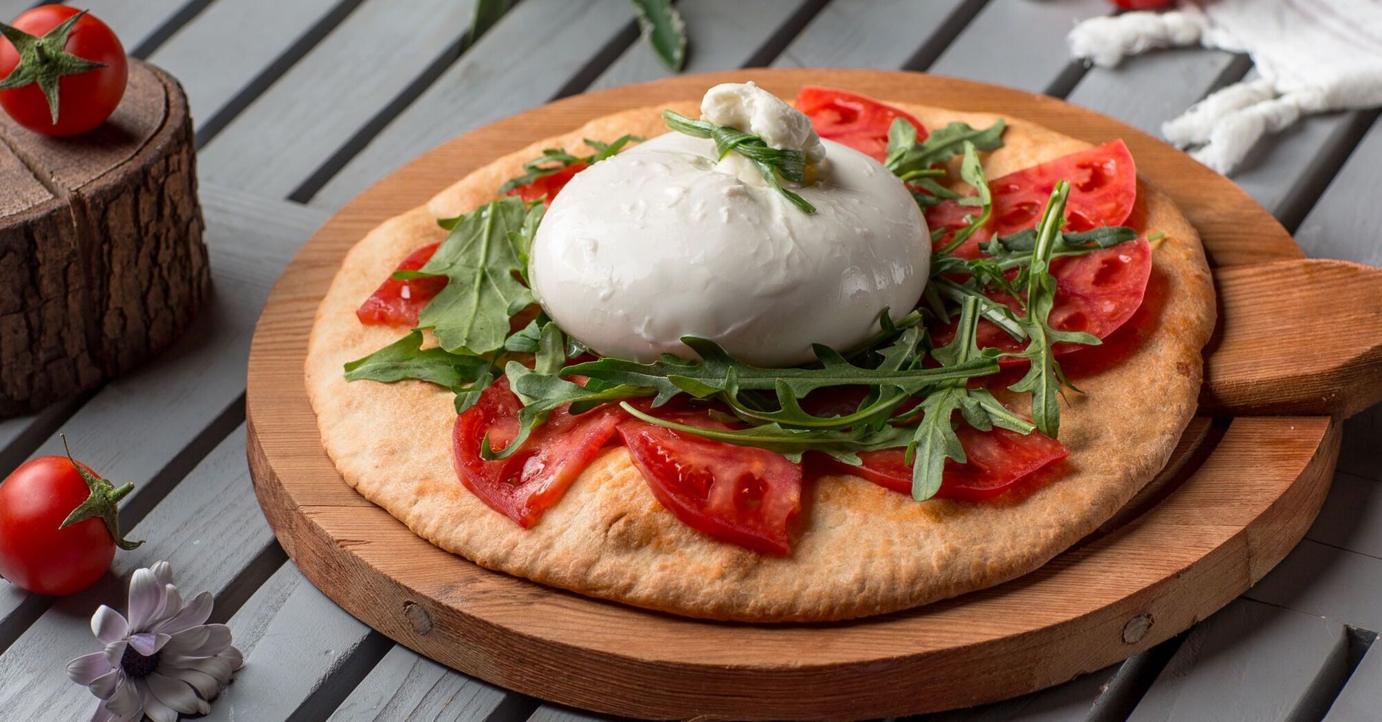 Domowa pizza rzymska: jak zrobić ją lepiej niż w restauracji | OBOZ.UA