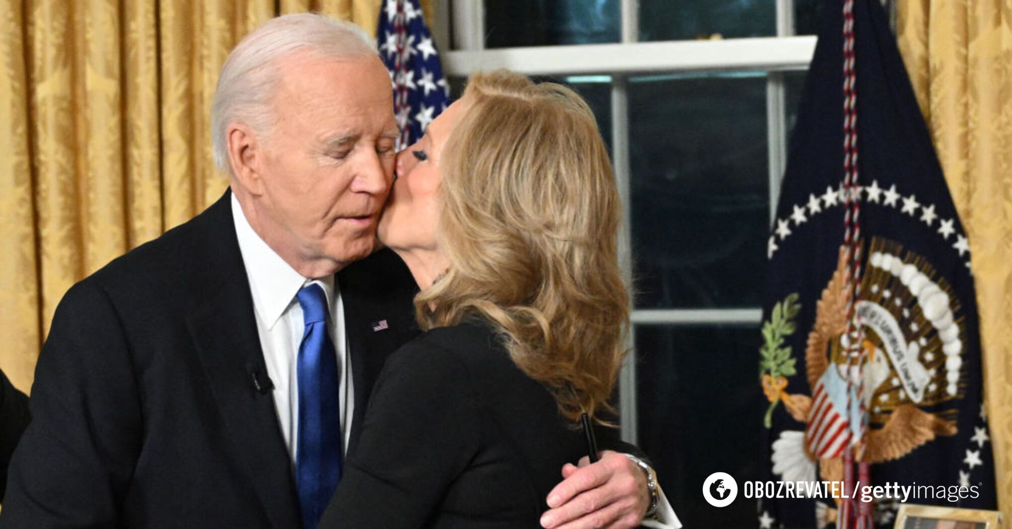 In a 'mournful' image: Jill Biden wore an unusual color for her husband's farewell speech. Photo