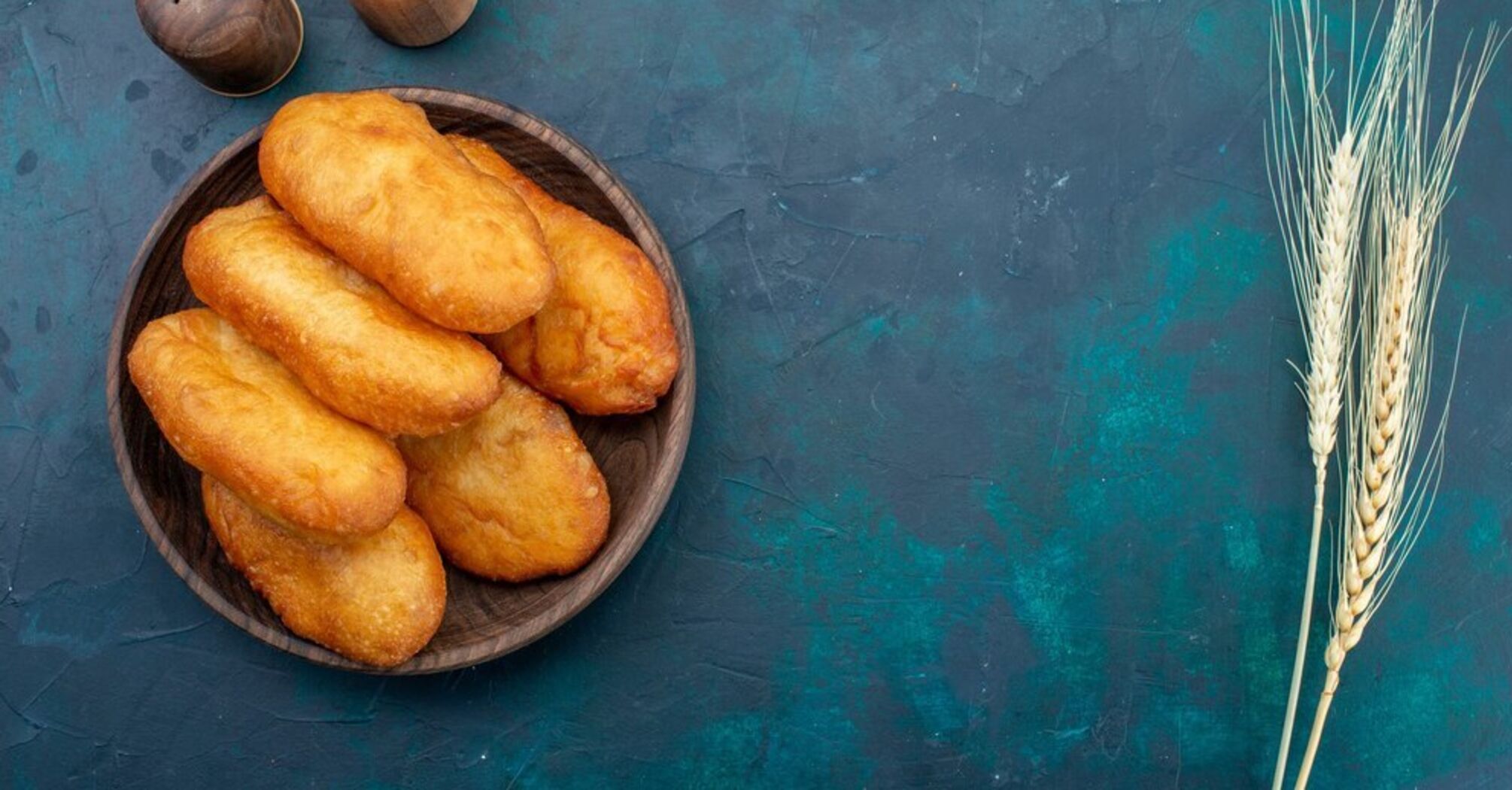 Perfect fried pies that do not absorb oil and turn out golden: the secret is in the dough