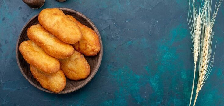 Perfect fried pies that do not absorb oil and turn out golden: the secret is in the dough