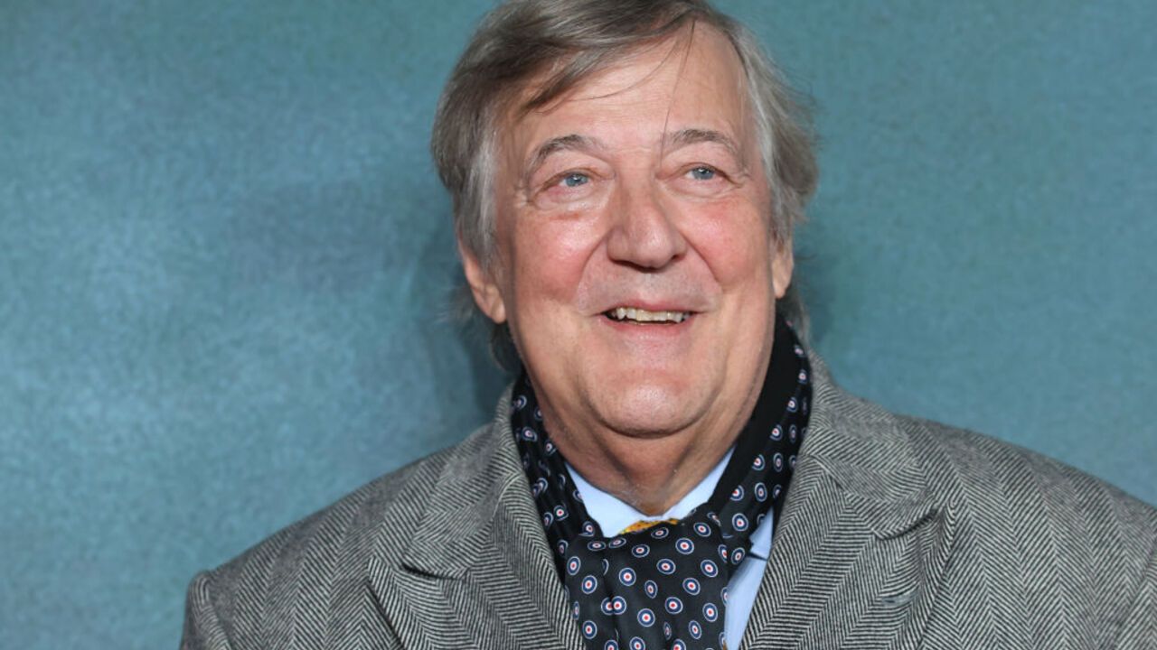 67-year-old Stephen Fry showed up in the arms of his husband, who is 30 years younger than him. A rare photo