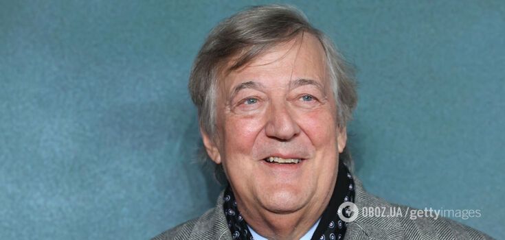 67-year-old Stephen Fry showed up in the arms of his husband, who is 30 years younger than him. A rare photo