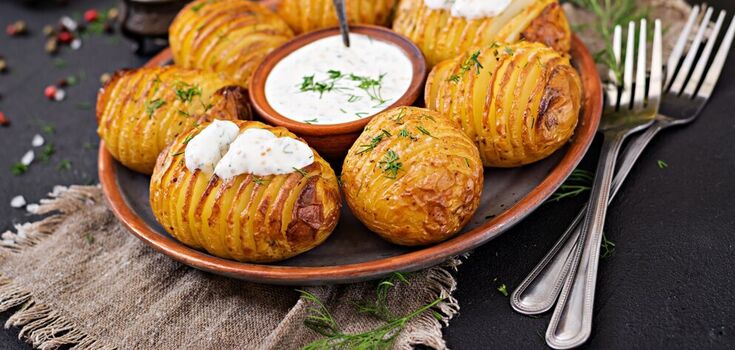 How to serve potatoes to the festive table in an original way: instead of banal mashed potatoes