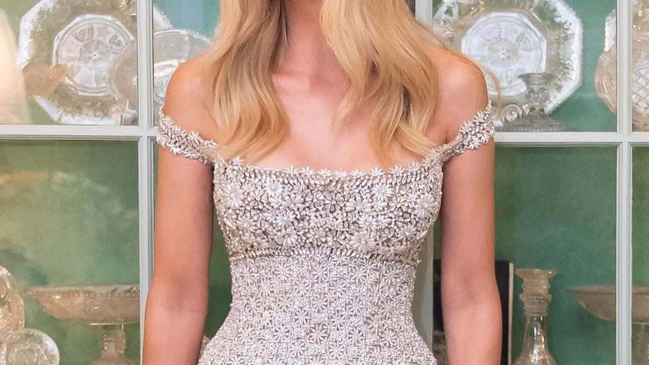 Ivanka Trump stunned with a luxurious look from her favorite brand during a dinner in honor of her father. Photo