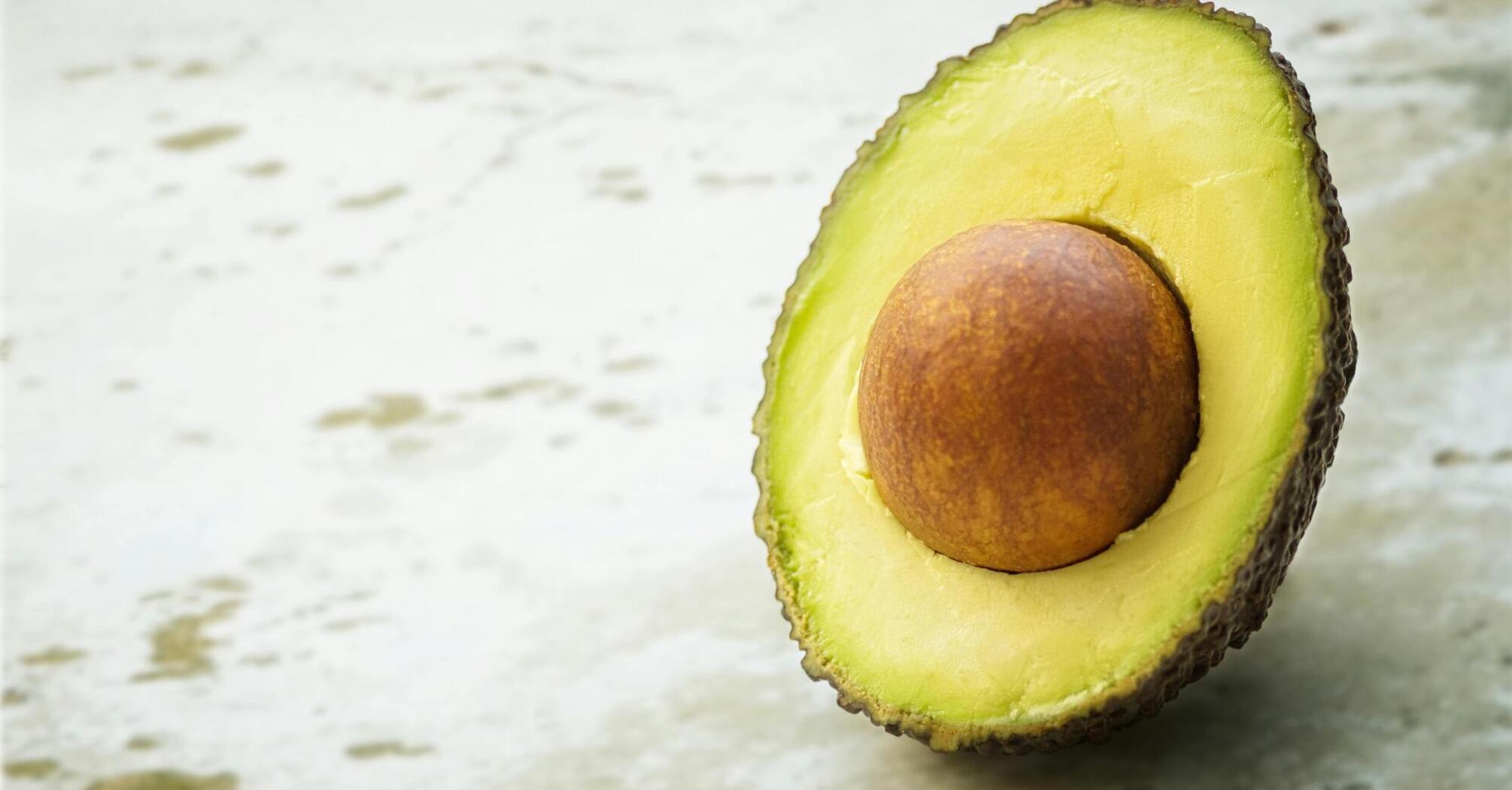 Never buy an avocado like this: what are the signs of a spoiled product?