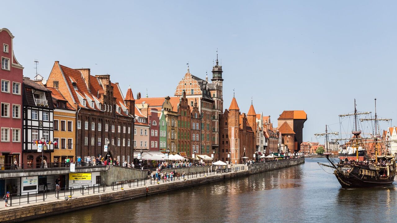 Where to spend a weekend in Europe: a budget option