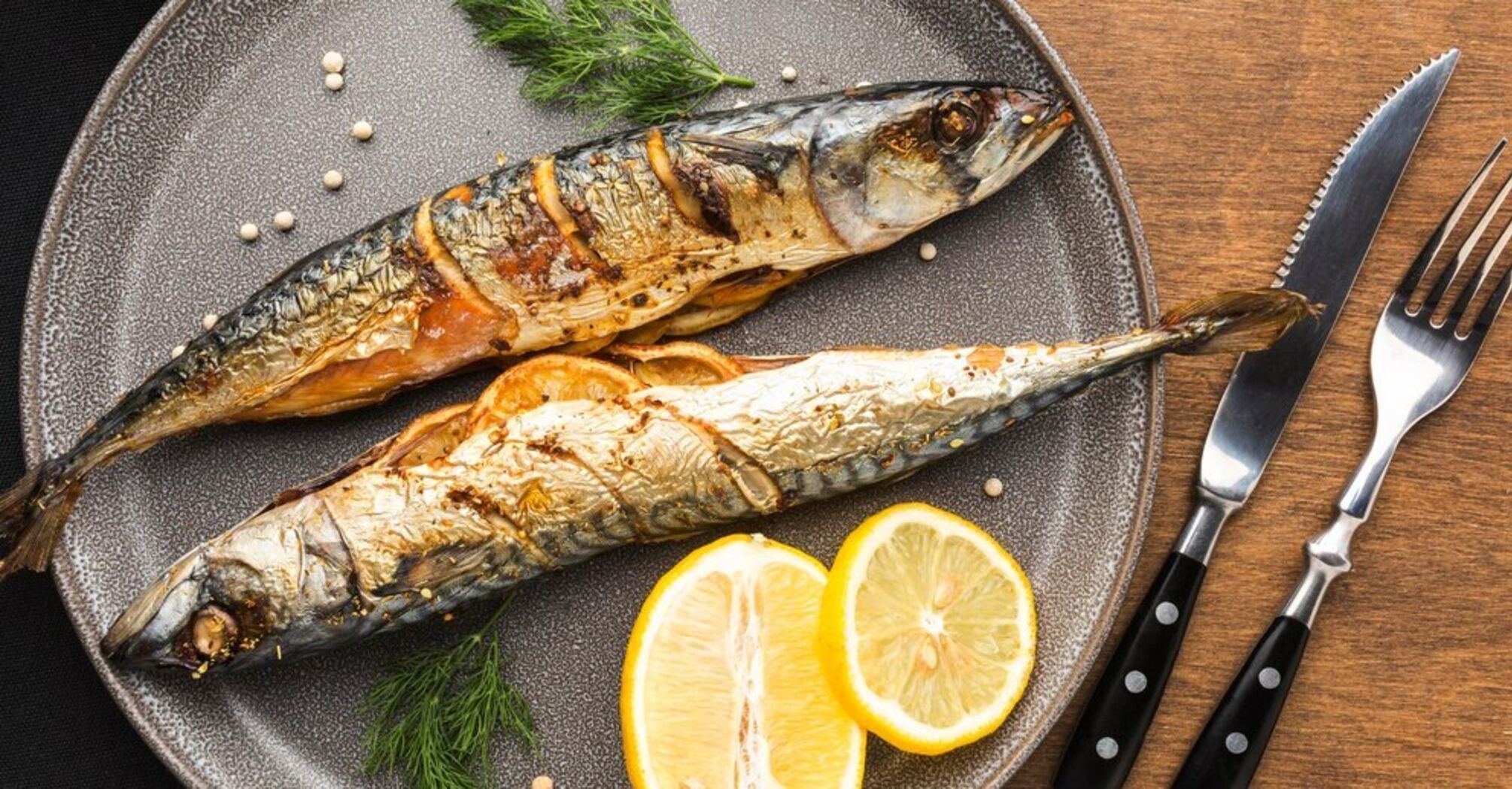 Jak upiec soczystą makrelę z pomarańczą: smak ryby mile Cię zaskoczy