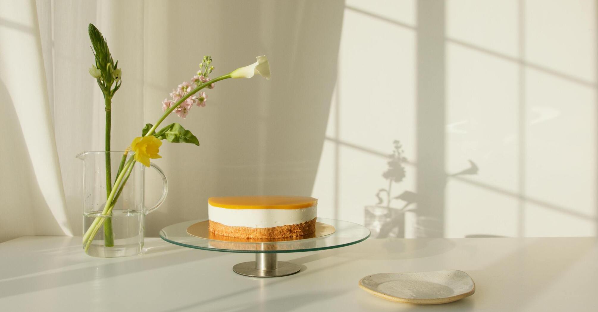 When life threw lemons: a flavorful cheesecake according to Liza Hlinska's recipe