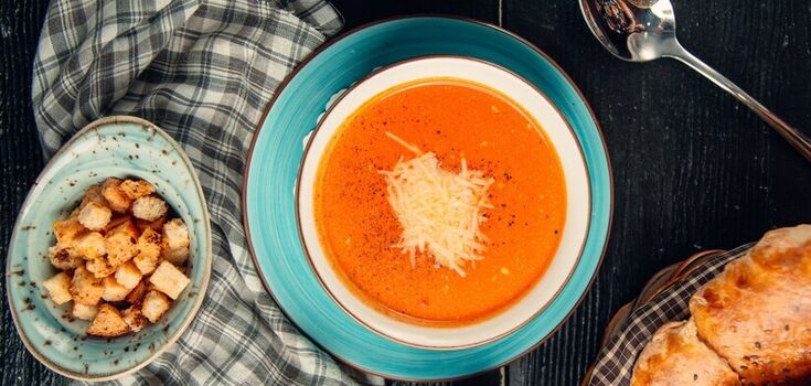 Tomato cream soup for a hearty lunch: step-by-step recipe for a delicious dish