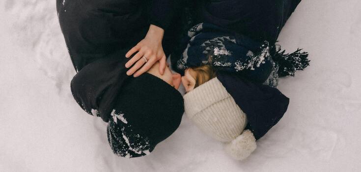 Three zodiac signs to feel a surge of passion on January 25-26: love horoscope for the weekend