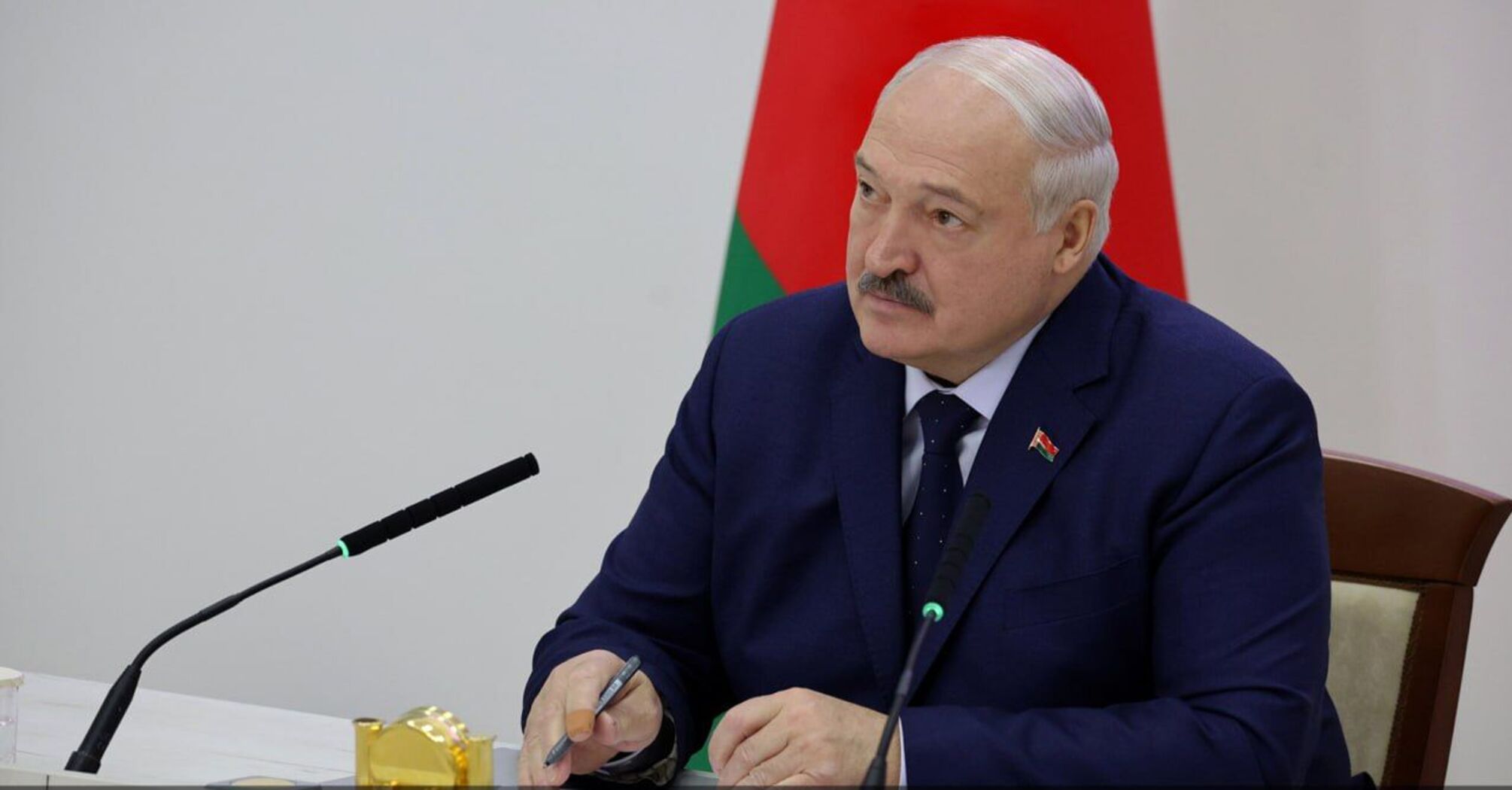 Lukashenka calls Ukraine a 'middle brother' and says he will soon receive 'Oreshnik'