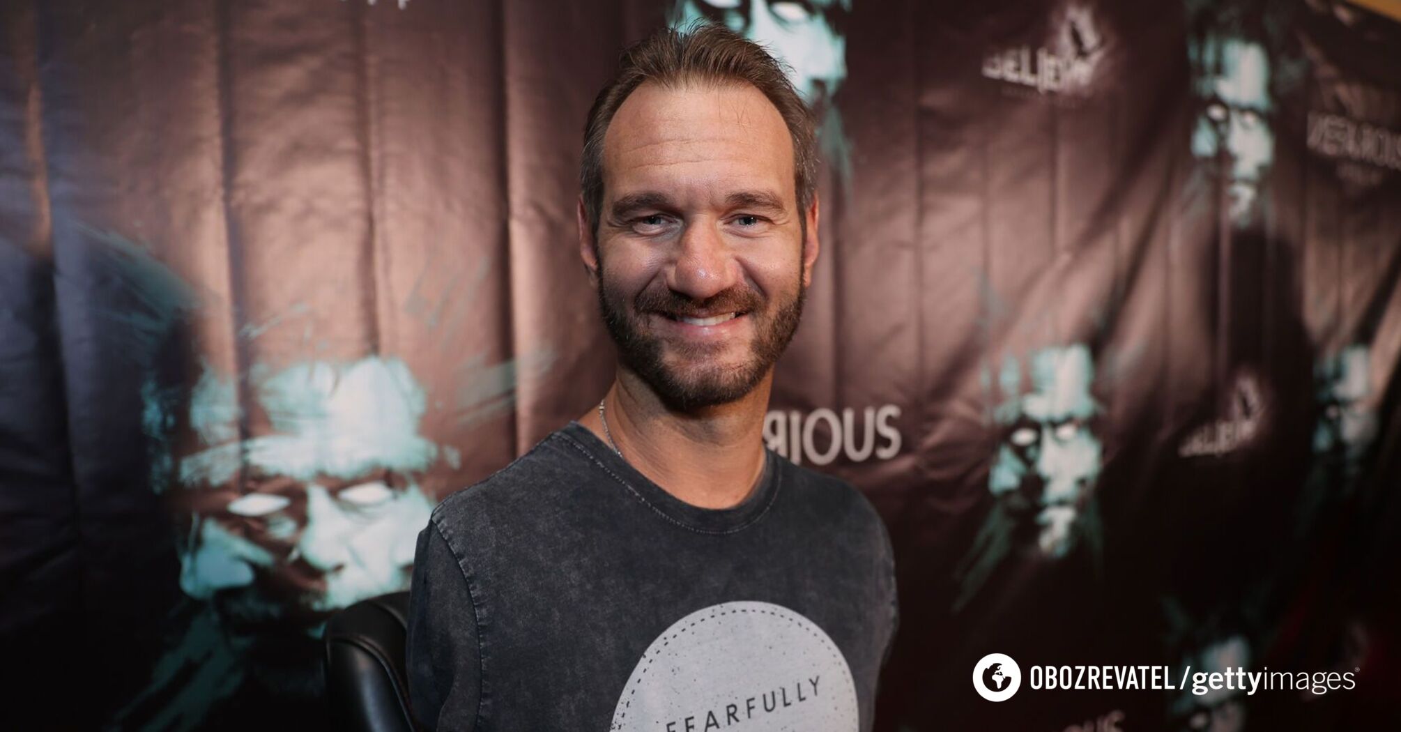 For the first time in four years, the man-legend Nick Vujicic, who is admired by the whole world, showed a photo with his wife