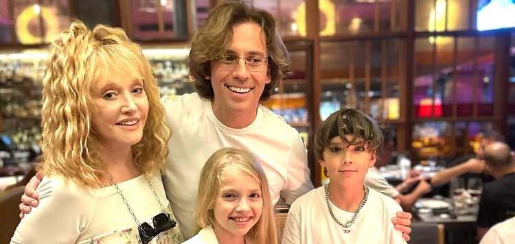 Gałkin pokazał zdjęcie nierozpoznawalnej Pugaczowej, która z wiekiem wydaje się być coraz młodsza. Zdjęcie