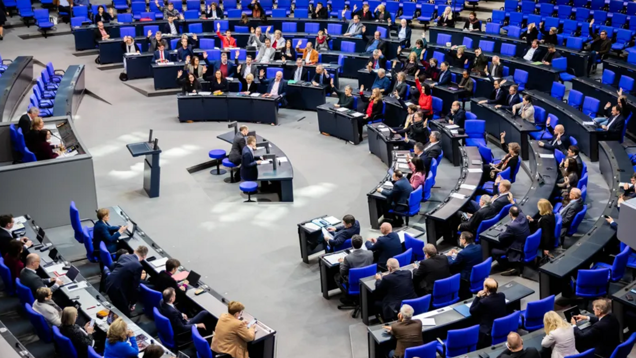 Bundestag nie zagłosował za dodatkowymi 3 miliardami euro dla Ukrainy: jaki jest powód?