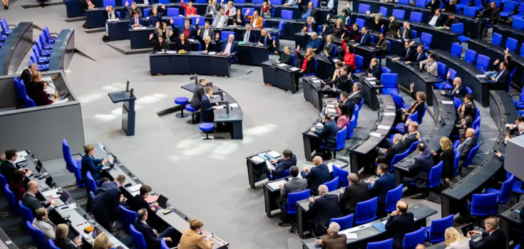 Bundestag nie zagłosował za dodatkowymi 3 miliardami euro dla Ukrainy: jaki jest powód?
