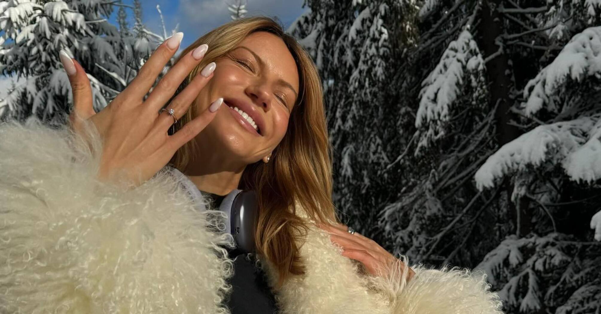 'Hallelujah': Horbunov, Kozlovskyi, Bilyk and other Ukrainian stars react emotionally to 37-year-old Lesya Nikityuk's engagement