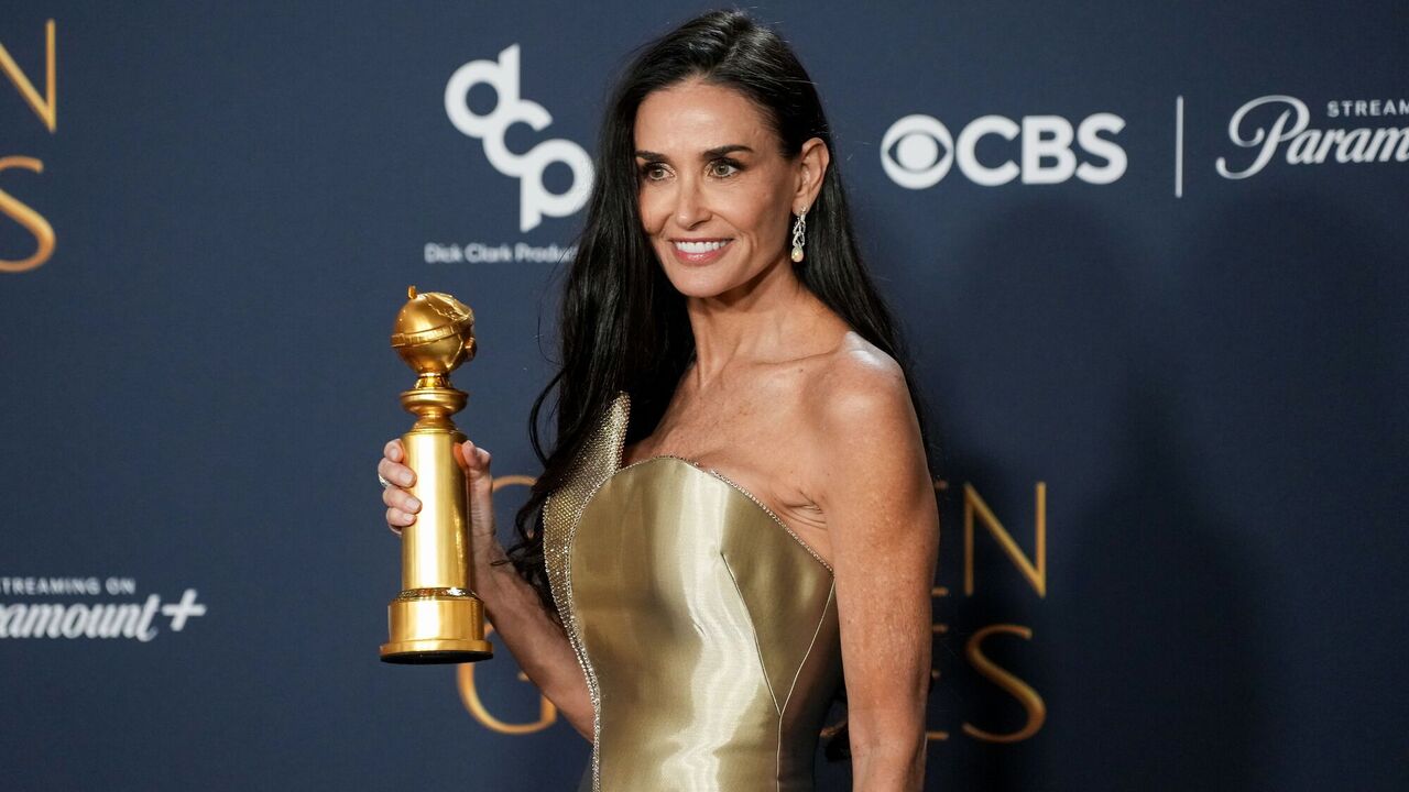 Demi Moore's confession at the Golden Globes 2025 was named the best speech: what important words she addressed to all women