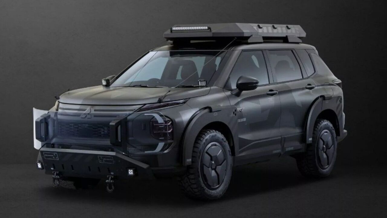 Mitsubishi Outlander PHEV Night Seeker