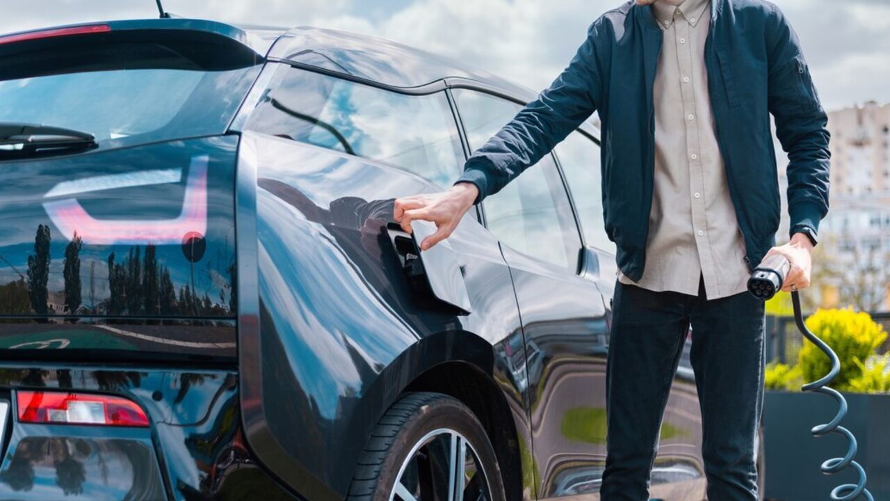 What used car to choose: good hybrid models