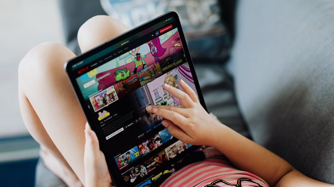 What do Ukrainians watch on Netflix: the most popular movies are named
