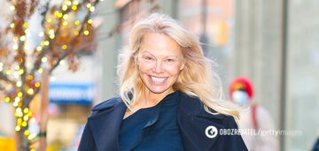 Pamela Anderson pokazała buty boho, które będą hitem na wiosnę. Zdjęcie