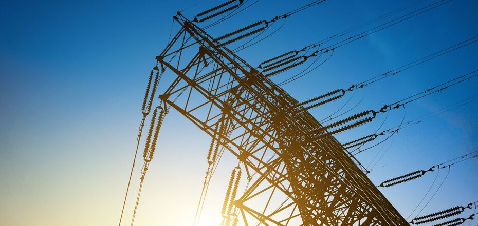 Линии электропередачи. Иллюстрация