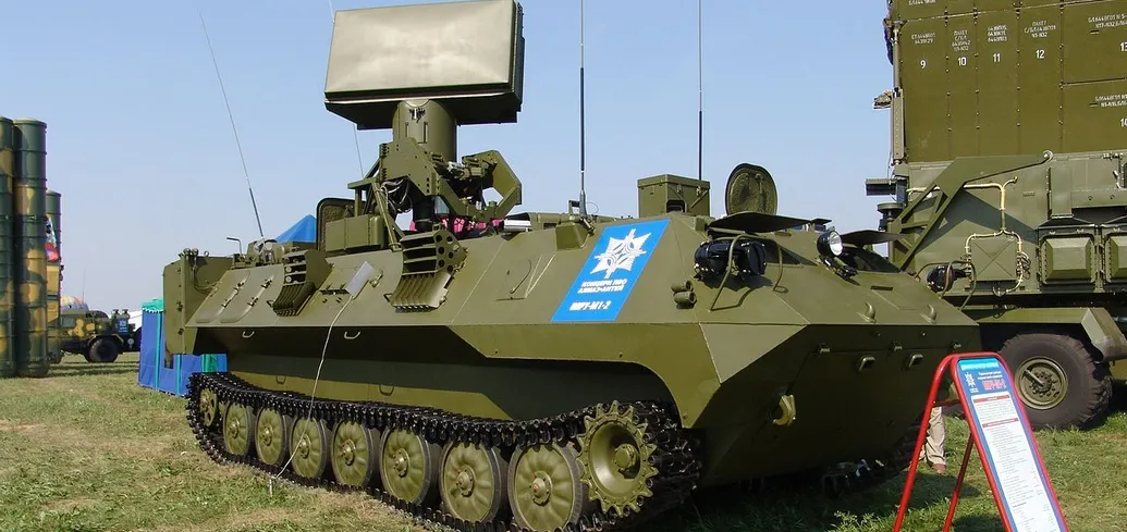 Рідкісна ціль: на Донеччині прикордонник знищив рухомий пункт розвідки та управління ППО ворога "Овод". Відео