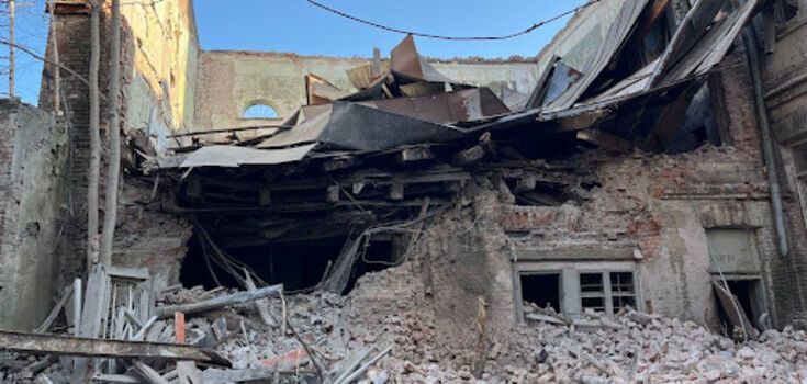 У Дніпрі частково обвалилася історична будівля "Англійського клубу", яка перебуває у приватній власності