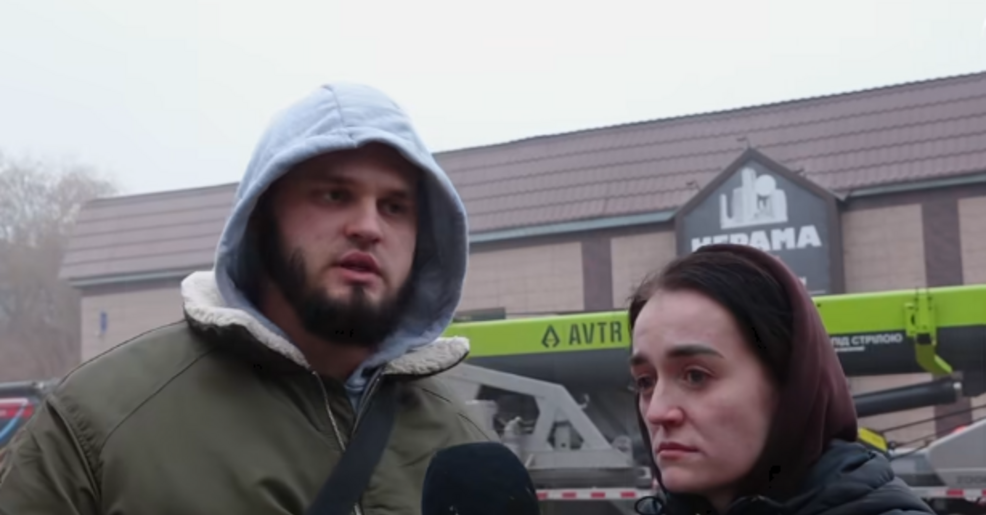 За несколько минут до удара вышли из квартиры: семья, которая чудом спаслась в Тернополе, рассказала о пережитом. Видео