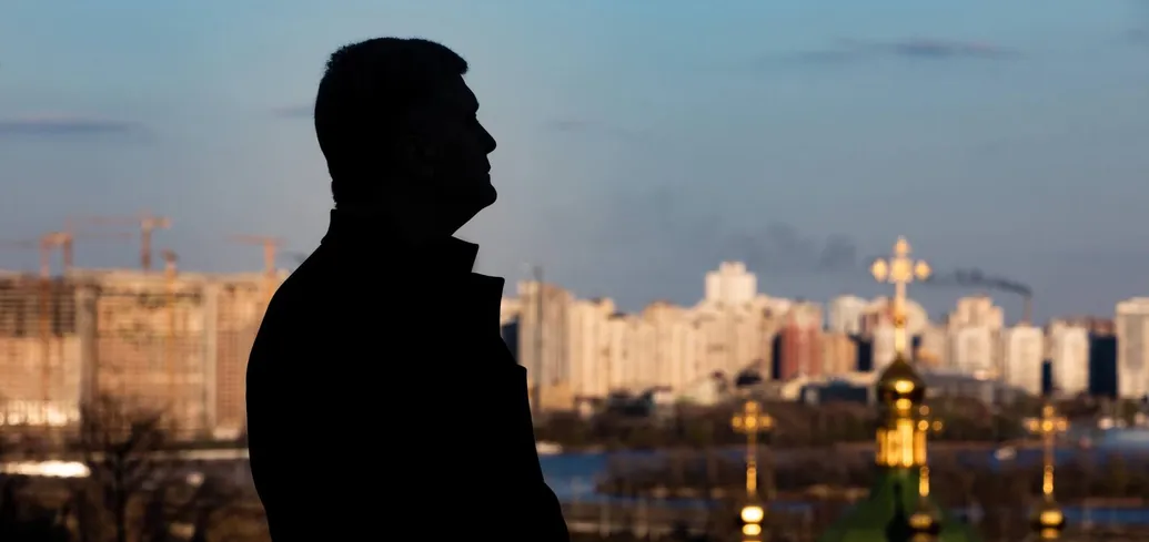 Україна має увійти в переговори сильною, відповідальною та захищеною, – Порошенко