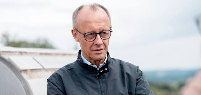 Желания принимать Россию обратно нет: Мерц отверг предложение США относительно членства РФ в G7