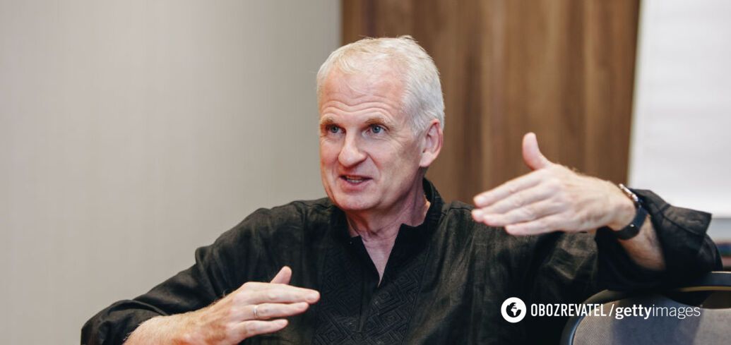 "Ukraińcy dają nam wszystkim szansę": Timothy Snyder opowiada, co stanie się ze światem, jeśli Rosja wygra wojnę. Wideo