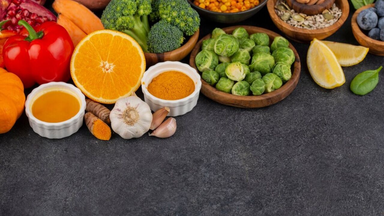 Not garlic and not yogurt: top 5 superfoods to boost immunity