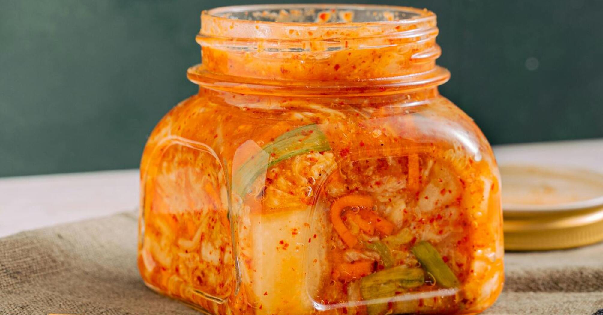 Kimchi: how to make a delicious Korean appetizer at home without spending a lot of money